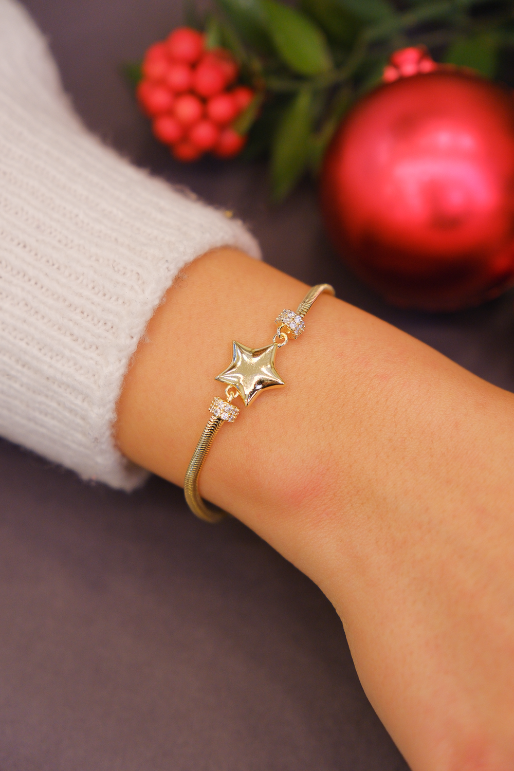 Yıldız dokunuşu bileklik