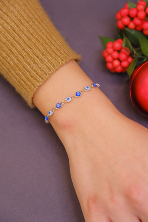 nazar boncuklu bileklik