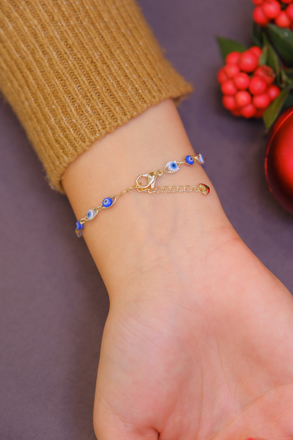 nazar boncuklu bileklik