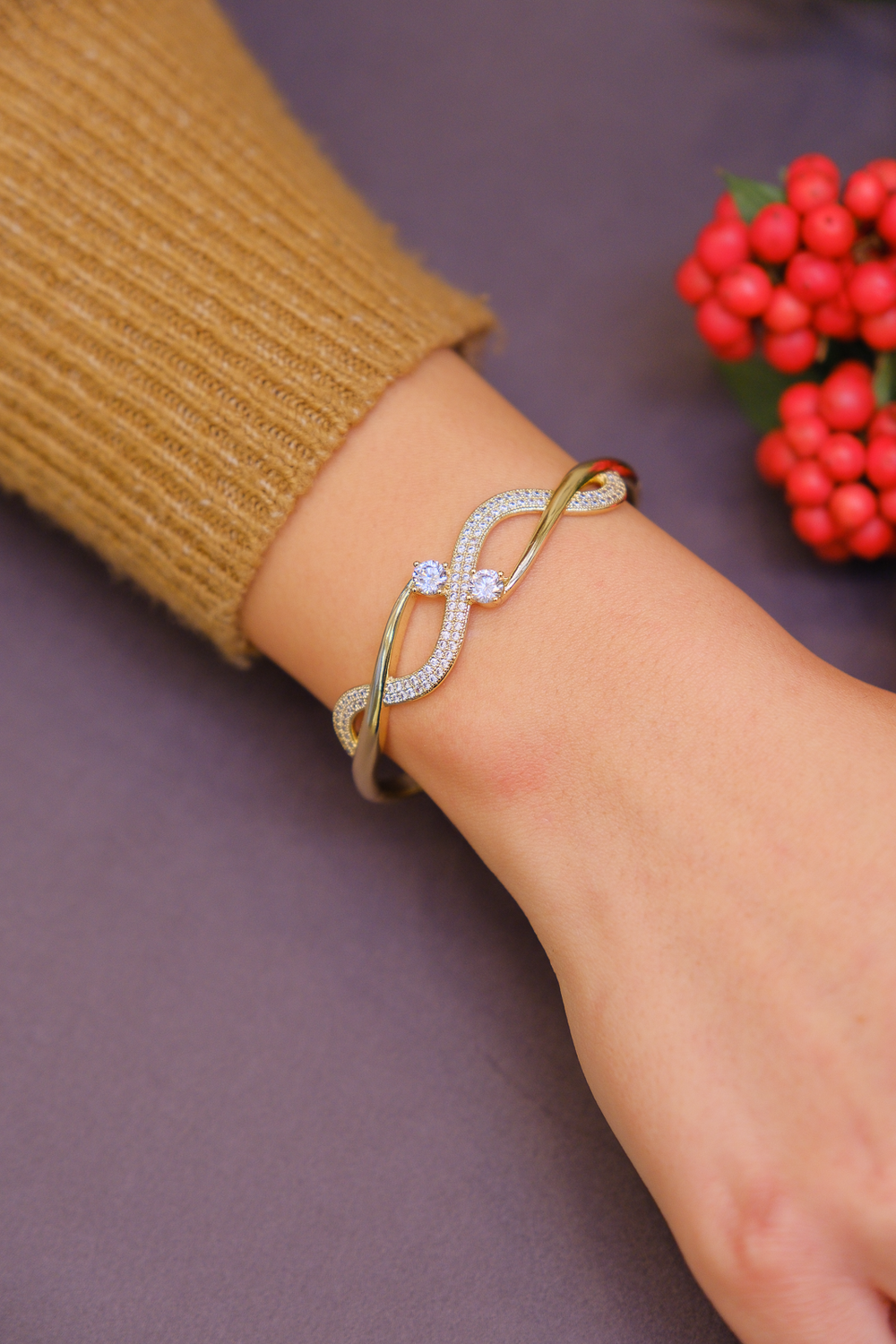 Akış taşlı kelepçe