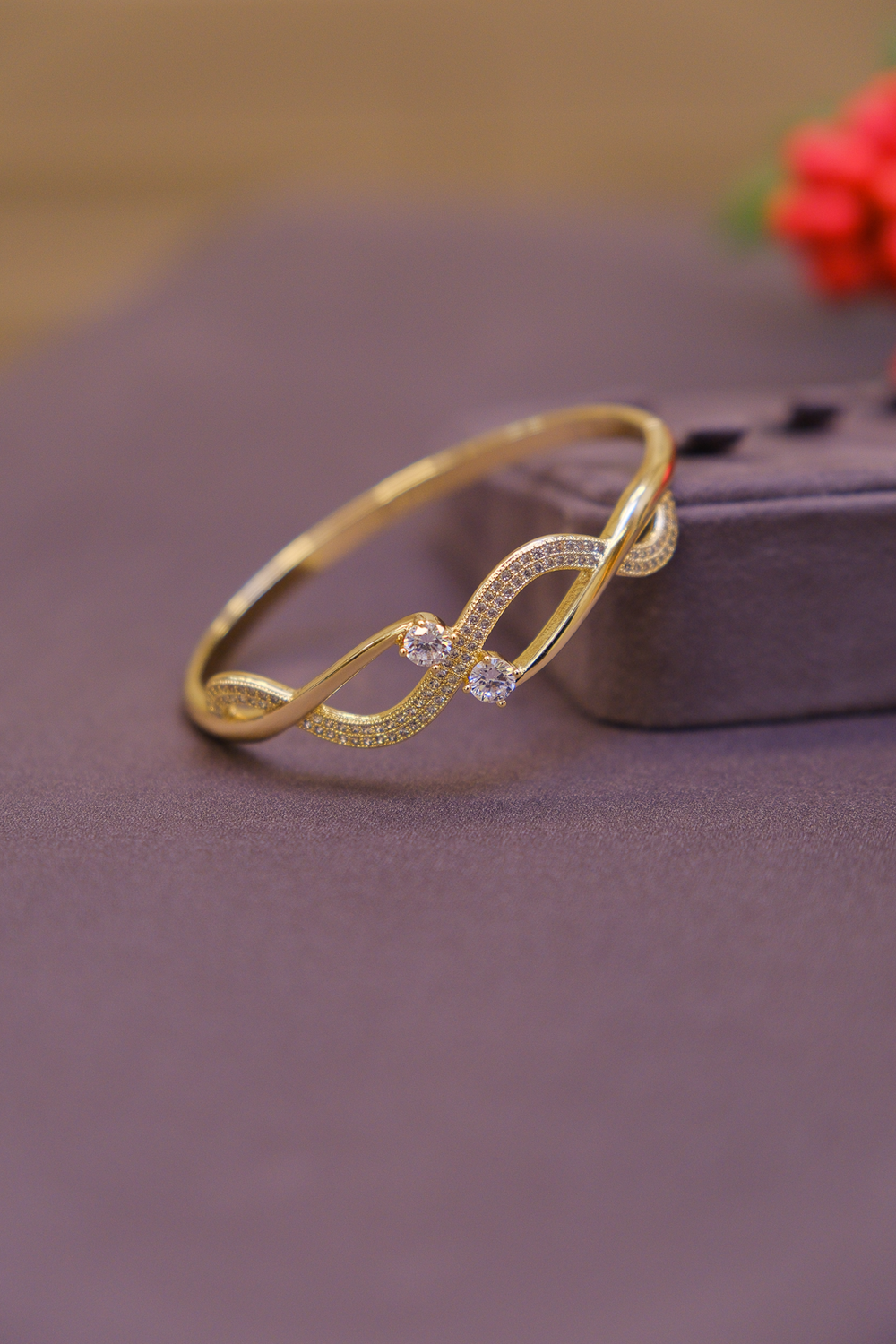 Akış taşlı kelepçe