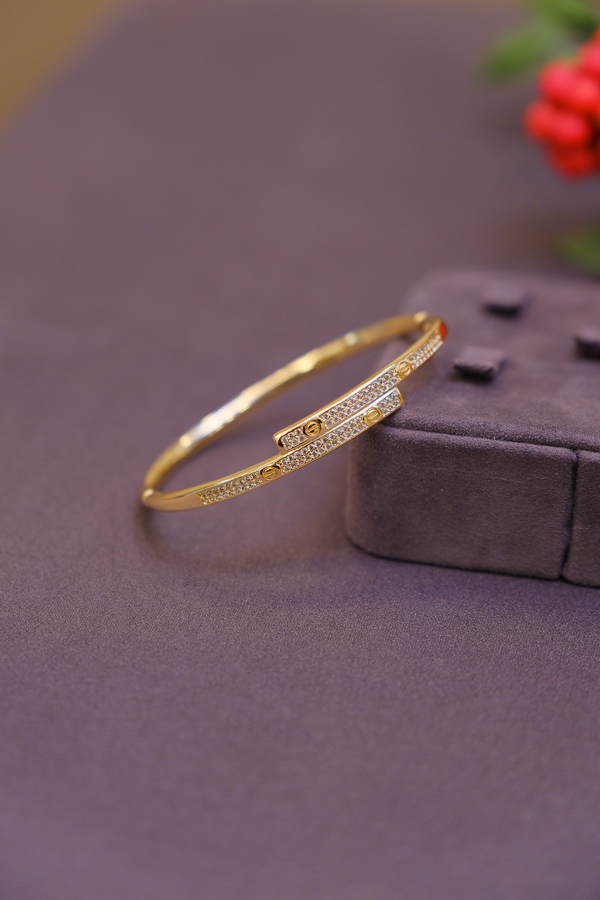 Çift hat taşlı kelepçe